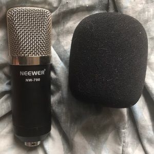 Microphone Condensor Neewer with Cover